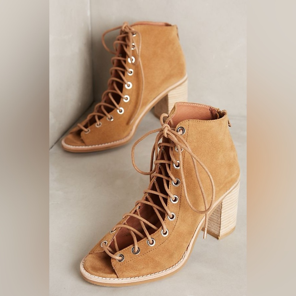 Free People x Jeffrey Campbell Corset Camel Tan Ankle Boots in Camel Suede, Sz 5